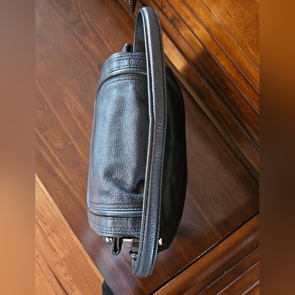 Kate Spade Pebbled Leather Rianne Satche! - Picture 9 of 12